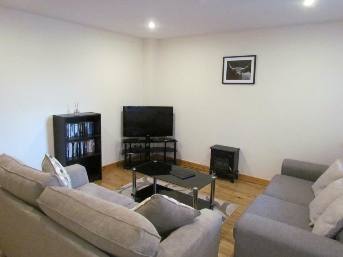 Farraline Court Apartment Inverness Bagian luar foto